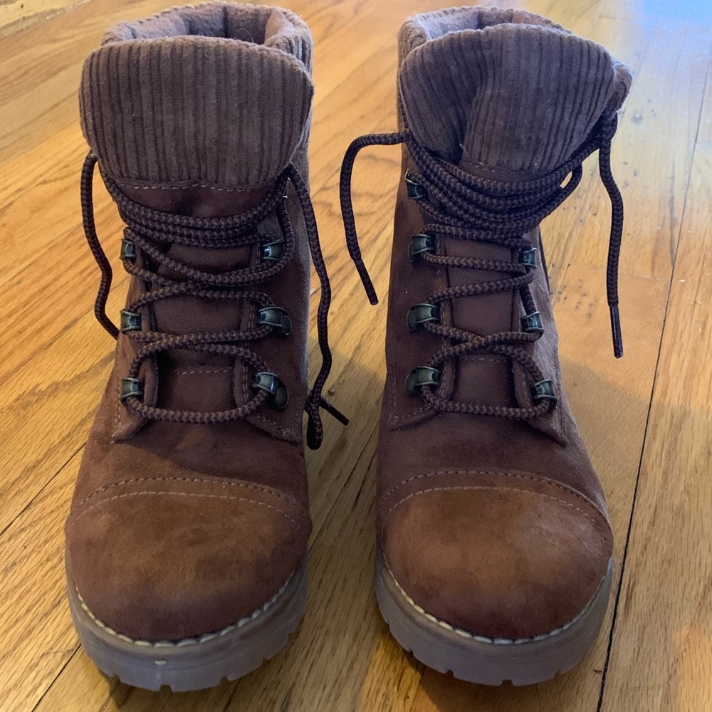 Brown low booties